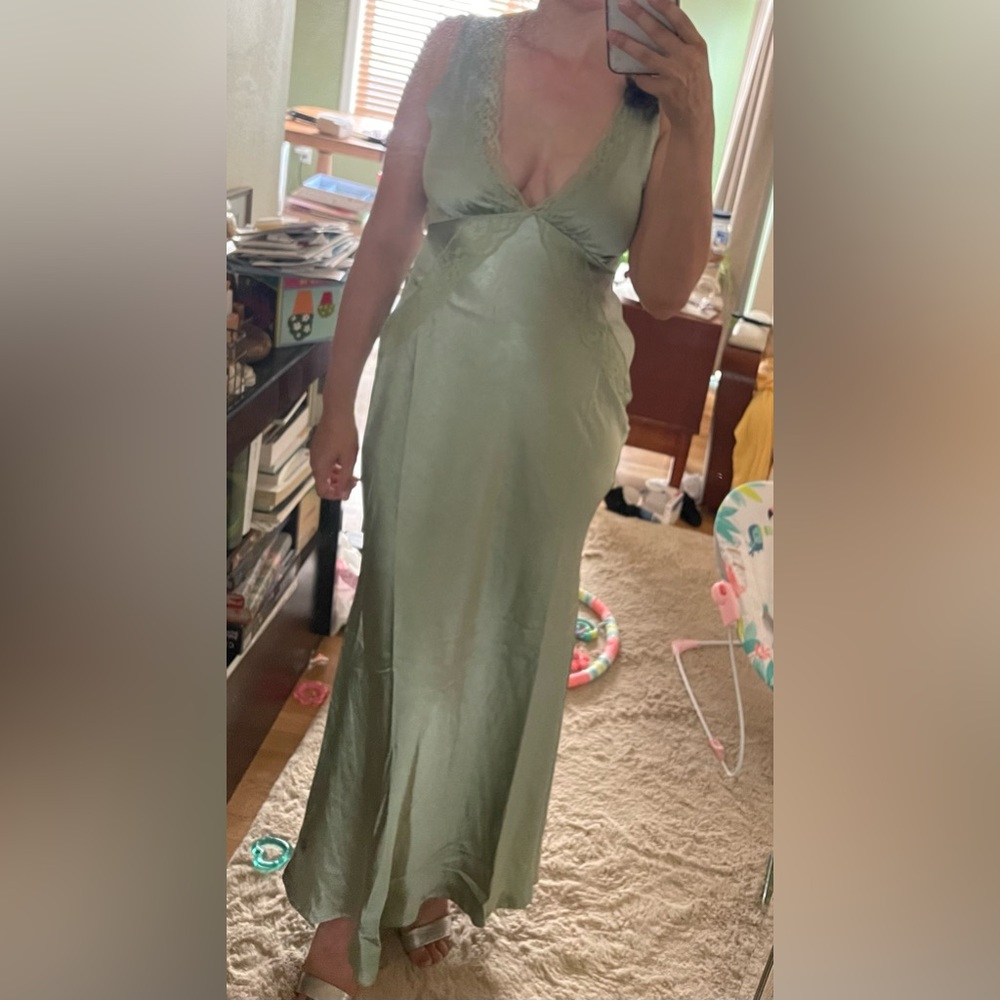 Selfie Leslie Sage Green Maxi Dress